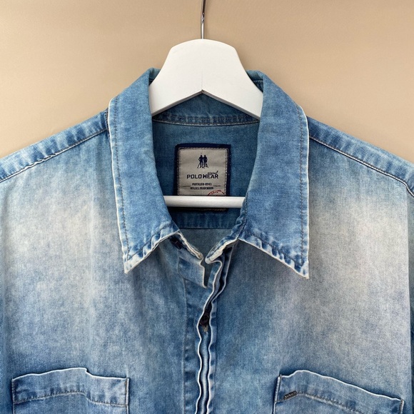 Shirt - Picture 4 of 5